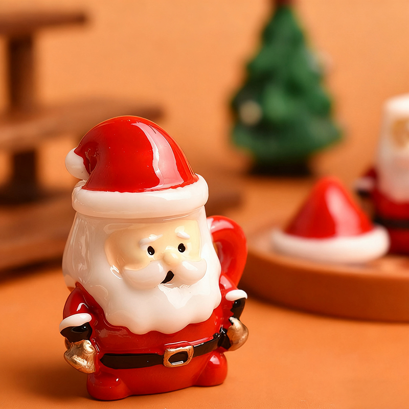 Mini Santa Teacup Ornament - R - огляд і ціна Crafting Resin